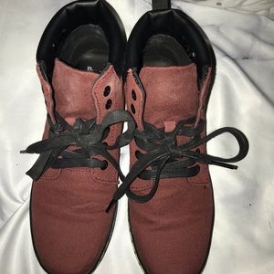 Women’s Size 7 Doc Marten’s Burgundy Ankle Boots